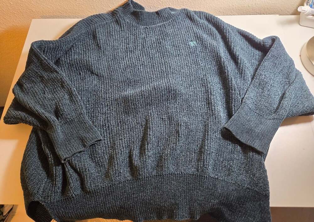 Pink Victoria's Secret Sweater Size S Dark Gray Green Chenille Knit